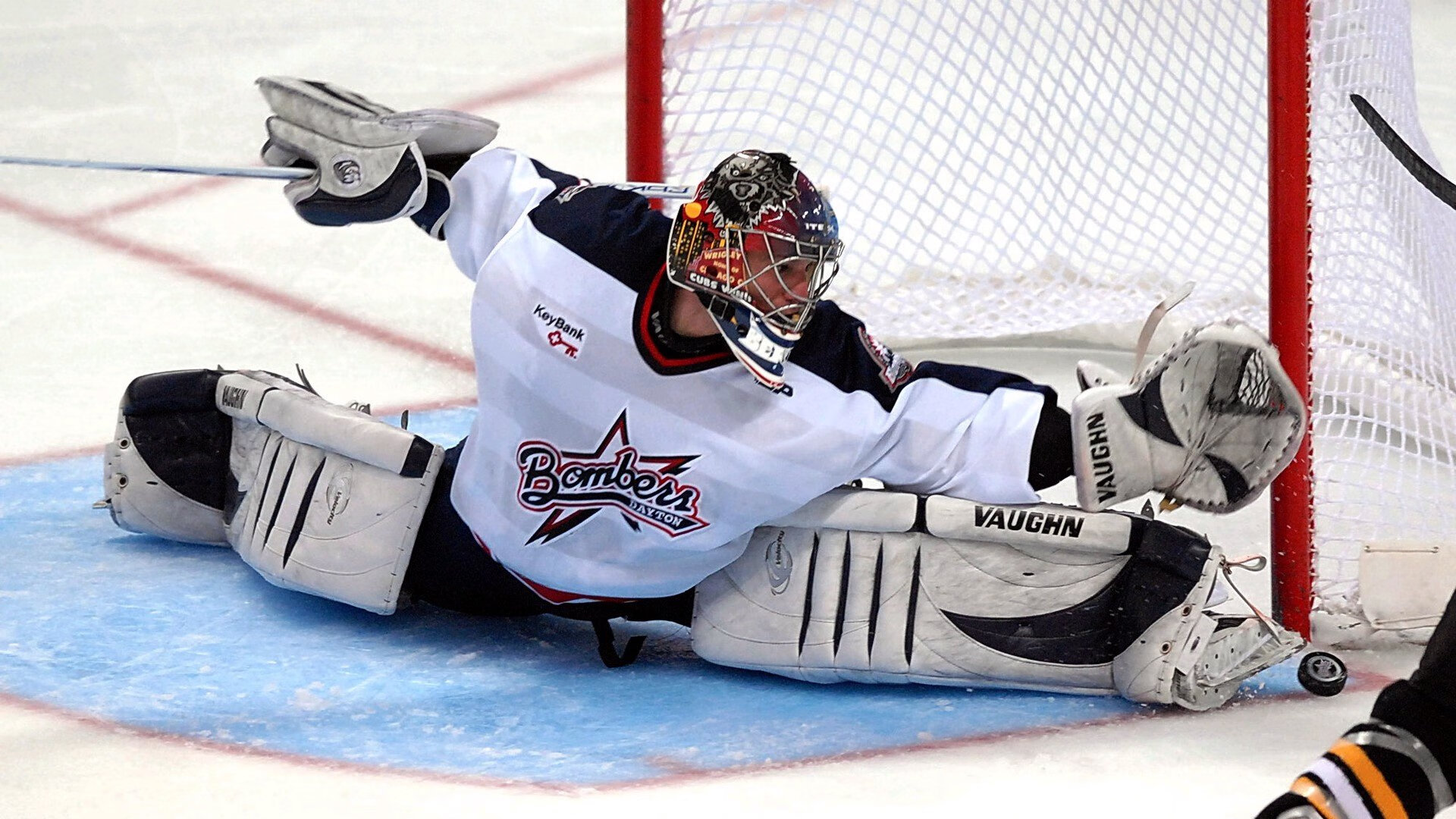 开云体育下载-年度焦点之战之夜，保罗关键制胜，时间与意志的加时赛