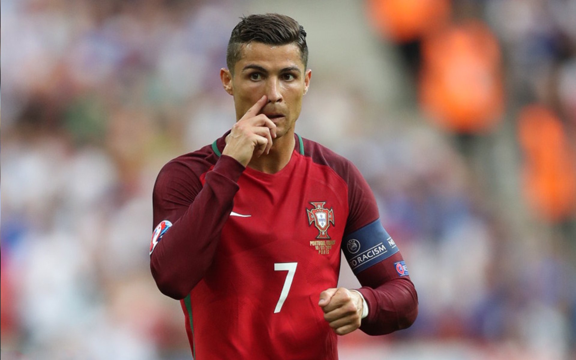 阿森纳狂胜瑞典,李刚仁状态火热,当东方魔法照亮北伦敦的雨夜